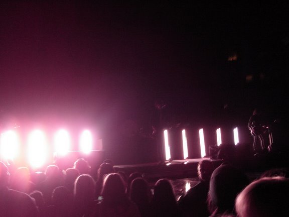 Avril_Lavigne_-_Vancouver_The_Best_Damn_Tour_-_101