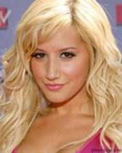 BWMRQVFUGVMBDCGKCYQ - Ashley tisdale