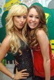 LMZIEHISAAQAXWMQCWN - Ashley tisdale