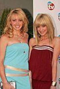 SLHZBXZKCUYRUVIEFDH - Ashley tisdale