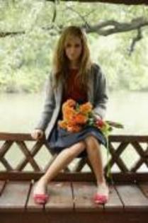TGYMEDYZNVQFBIKJMCG - Ashley tisdale