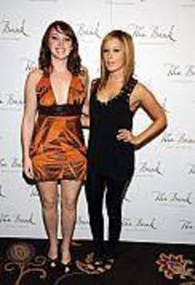 YHFQCUQEKBPUMZPHDDF - Ashley tisdale
