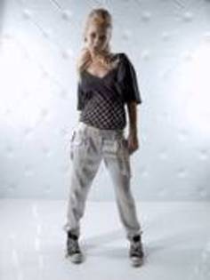FZBMQFYKTLGZENUOXTR - Ashley tisdale