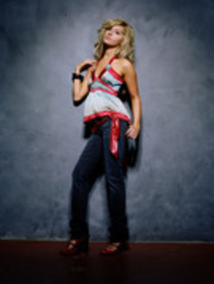 QSUYNVYSZMSGOAGYPED - Ashley tisdale