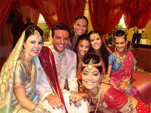 elenco-CaminhoIndias-600x400-080909 - India-De pe Acasa TV