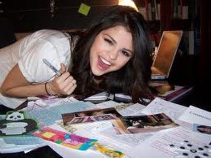 POZA RARA CU SELLY 31 - Poze rare cu Selena Gomez