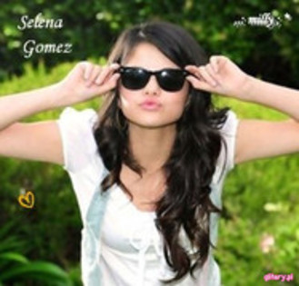 30822451_ZOXJWICNA - selena gomez