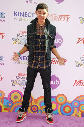 Roshon+Fegan+Variety+4th+Annual+Power+Youth+V_iZ4N05Rnil - Cateva PoZe Cu RoShOn FeGaN