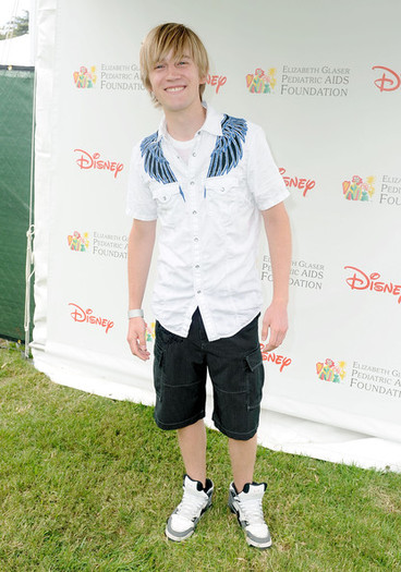 Jason+Dolley+21st+Time+Heroes+Celebrity+Picnic+f6tZdDllk72l - oOCateva PoZe Cu JaSoN DoLleY Oo