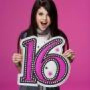 Selena_Gomez_1247633584_2 - selena gomez