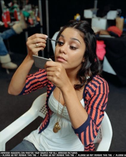 1371624 - vanessa hudgens
