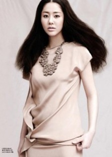 gohyunjung12-214x300