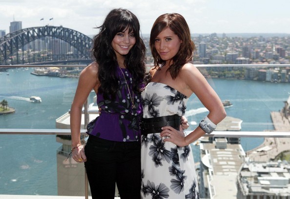 Vanessa+Hudgens+Ashley+Tisdale+High+School+amuV5b2A1FZl