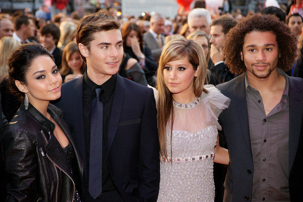 Vanessa+Hudgens+Ashley+Tisdale+UK+Film+Premiere+0nGaK75_qtBl - Vanessa Hudgens AND AshleyTisdale