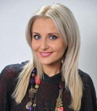 Alina-Sorescu-Coafurivedeteromania