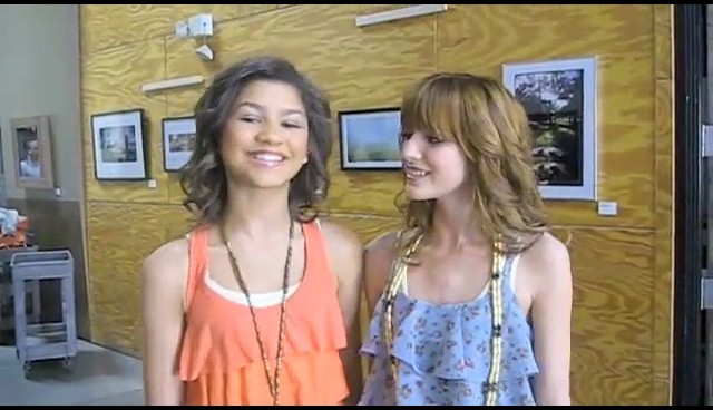 bscap0102 - 0 Bella Thorne and Zendaya Bop Photo Shoot-Screencaps0