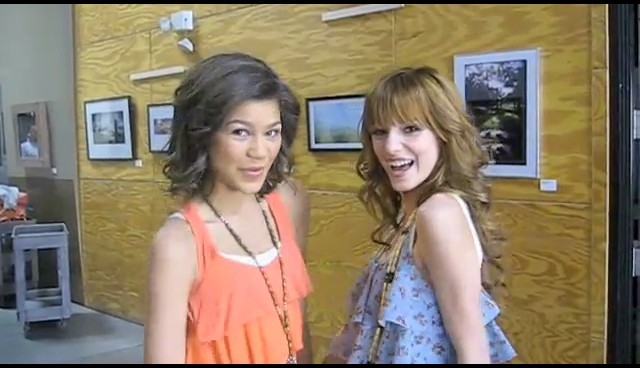 bscap0111 - 0 Bella Thorne and Zendaya Bop Photo Shoot-Screencaps0