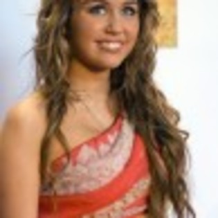 miley-cyrus-97x97 - Miley regreta ca a fumat salvie