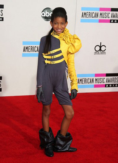 Willow-Smith-2010-American-Music-Awards-AMAs - POZE WILLOW SMITH