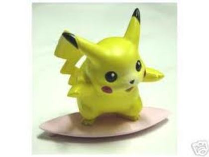 pikachu-serinapokemon