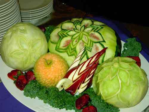UPL_Fruitcarvings