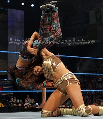 sd7 - eve torres vs layla