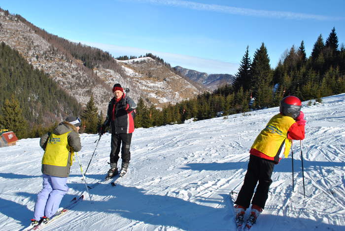 DSC_0102 - Tabara de schi RAUSOR-RETEZAT 2011