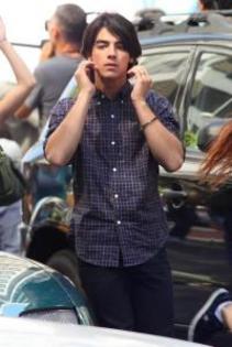 Joe_Jonas_1264190385_4 - joe jonas