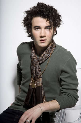 amazingeyes - kevin jonas