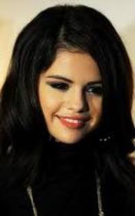 imagesCA89GUXA - 00 fan selena and demi 00