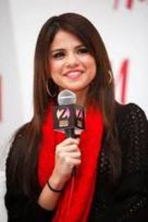 imagesCA6KENJR - selena 122