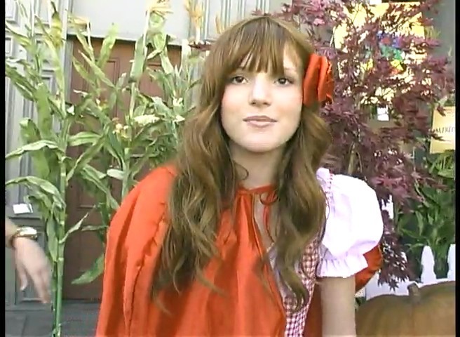 bscap0103 - 0 Bella Thorne transforms into Little Red Riding Hood-ScreenCaps 0