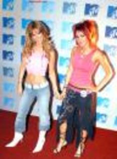 RBD_Rebelde_Dulce_Maria_1203435174[1]