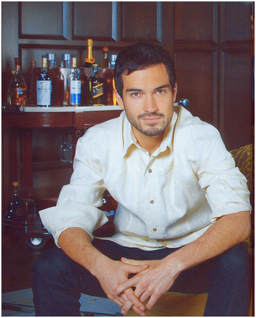 4229000624_c352117bc1 - Alfonso Herrera
