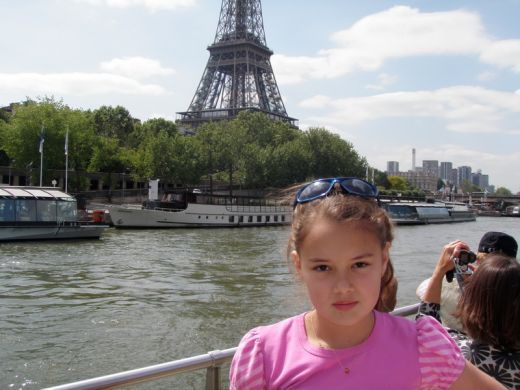 ingerasul-lili-sanboeuf-a-primit-cadou-o-excursie-la-disneyland_5