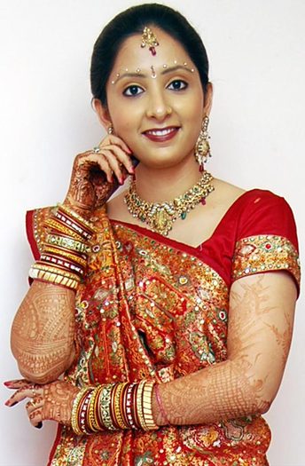 fashion-indian-bride-photos-pictures-3 - Podoabe indiene1