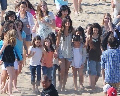 normal_014 - February 13th - Fliming Her New Music Video at the Beach with Her Fans in Los Angeles