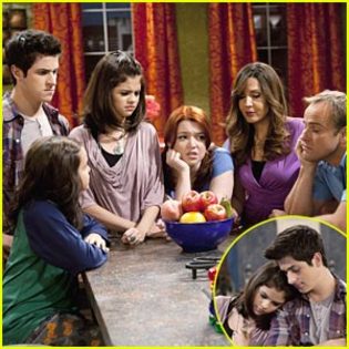 selena-gomez-david-henrie-angels - Selena Gomez and David Henrie - Wizards vs Angeles