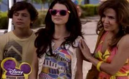 hj - Alex Russo MAGICIENII DIN WAVERLY PLACE