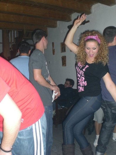 DISTRACTIE CU COLEGII DE SERVICIU-LA PASUL TIHUTEI