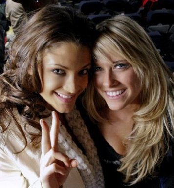 181684_145686858826296_100001549484584_283809_4488627_n - Kelly Kelly and Eve Torres