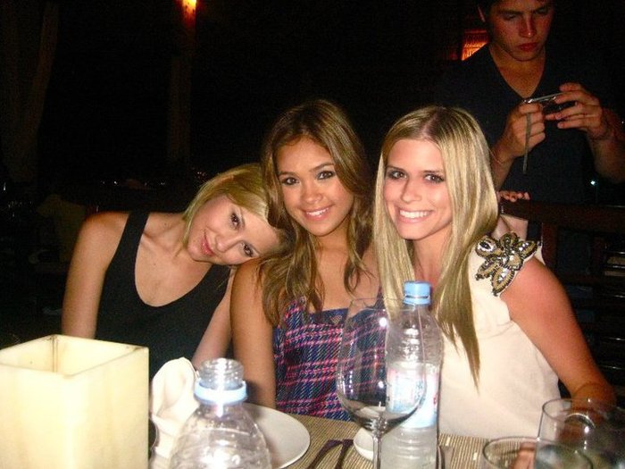 63866_106877972709968_100001632983439_56214_6158767_n - Nicole Anderson