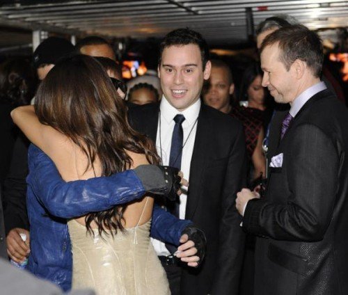  - 2011 Justin and Selena at Grammy