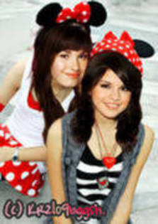 28226357_JRTKIZPRZ - 00 fan selena and demi 00