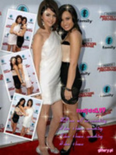 30590901_EMFHAOUPB - Demi Lovato