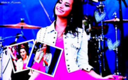 30656257_SNIQNHRUE - Demi Lovato
