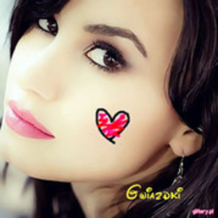 30659954_HCMEYDUXC - Demi Lovato