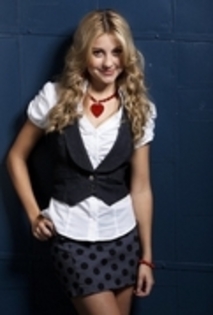 12343324_ZCDWXRAVT - chelsea staub