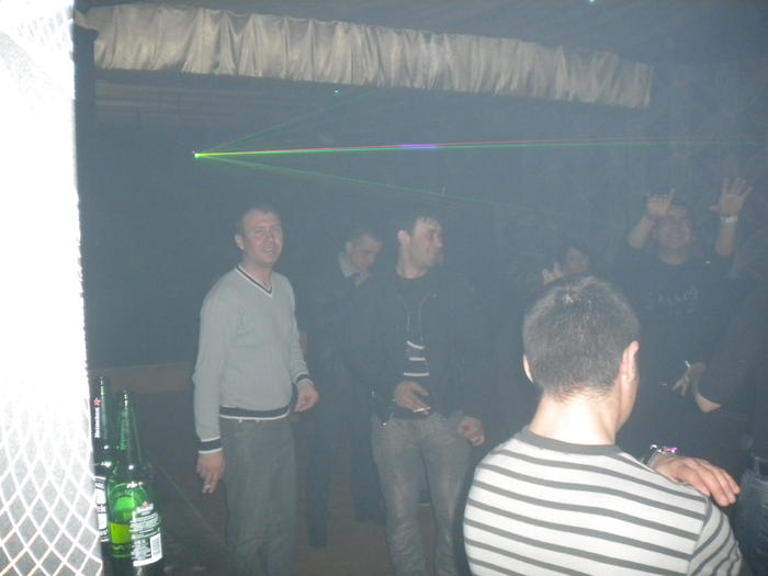 Magoos 040 - Club MAGOO S cartierul Malu Spart