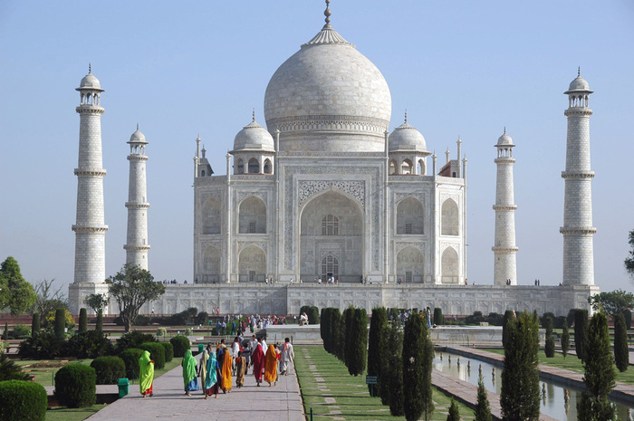 AGR Agra - Taj Mahal panorama with watercourse and indian visitors after sunrise 3008x2000 - Taj Mahal